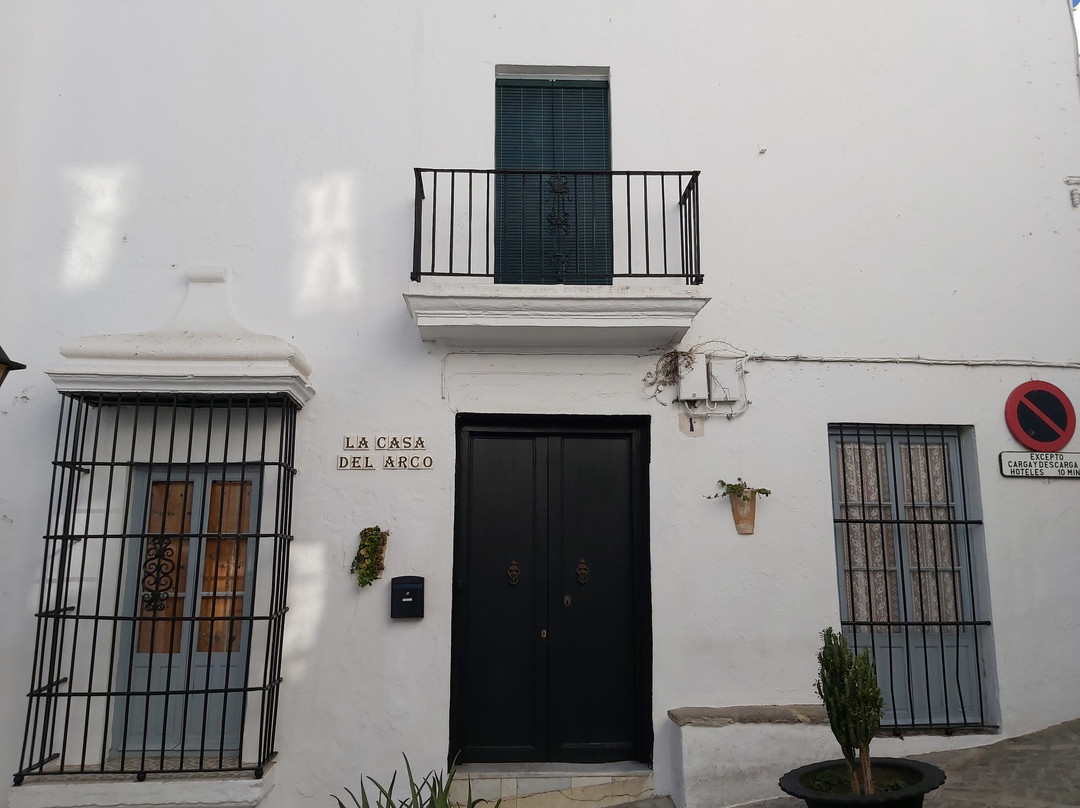 Arco de La Villa景点图片