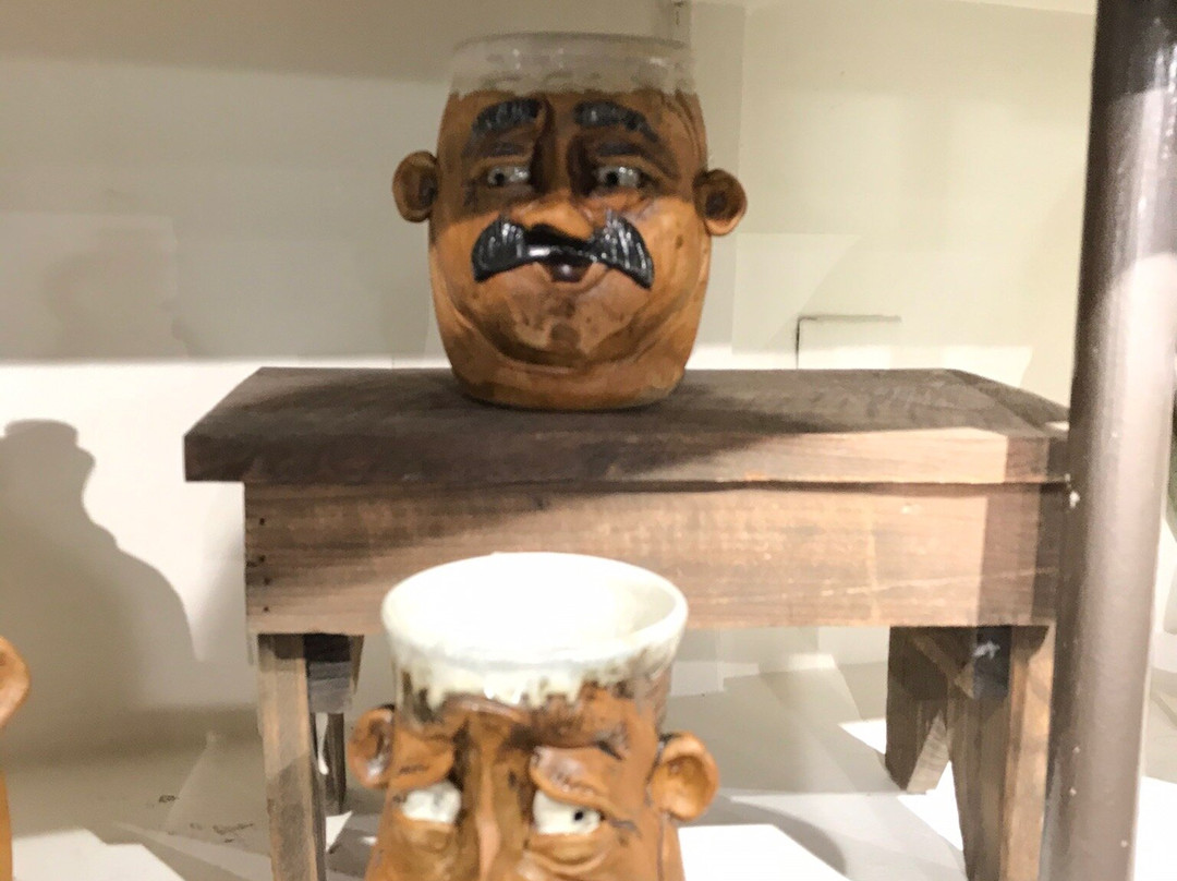 Pigeon River Pottery-皮金福奇必去景点