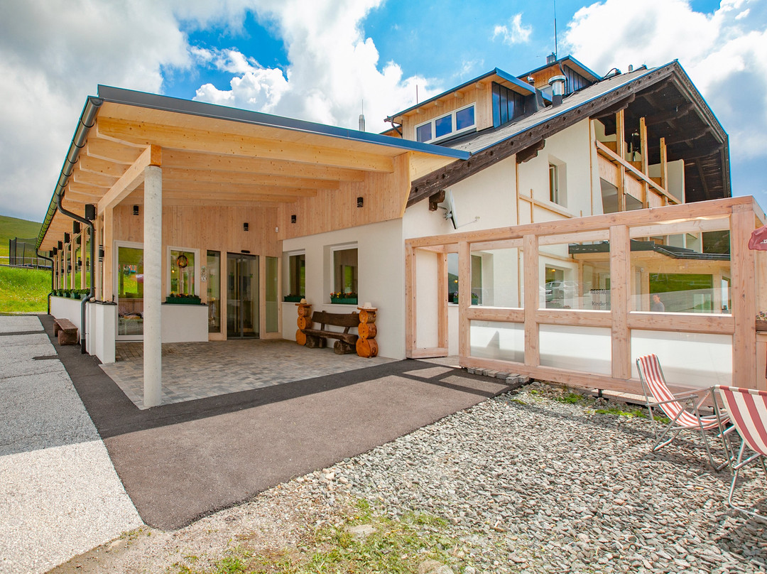 Hotel Schneekoenig主图