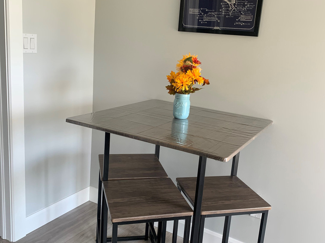 Starboard Inn & Portside Lounge主图