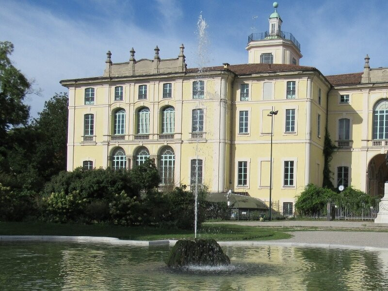 Palazzo Dugnani景点图片