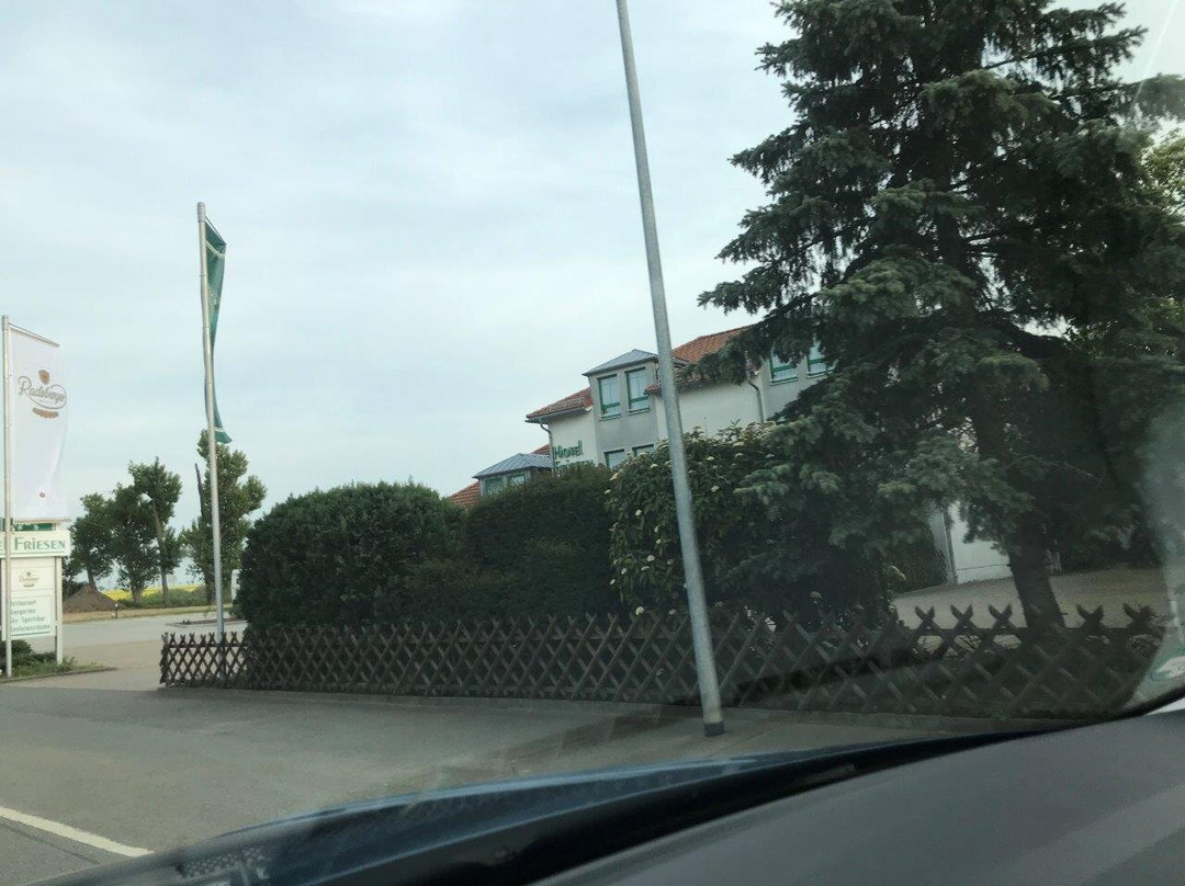 弗里森酒店主图