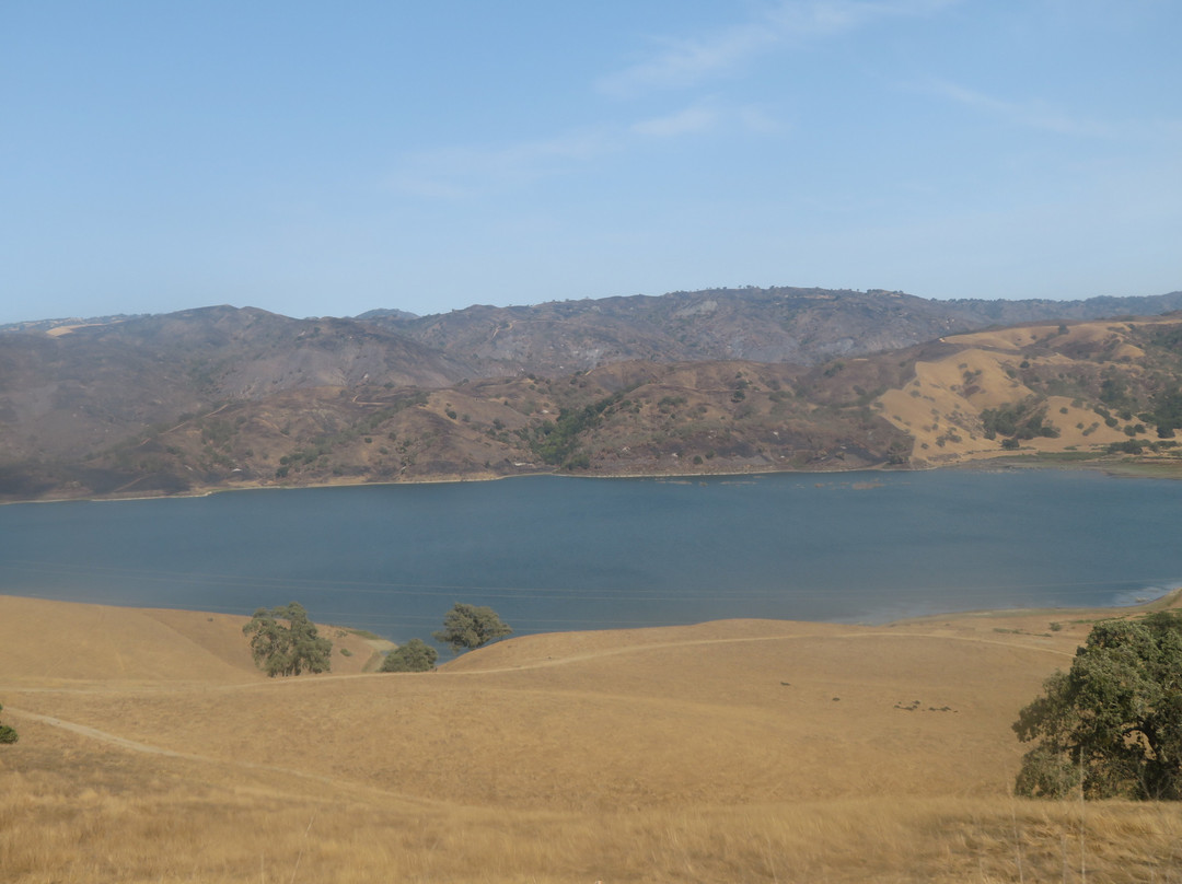 Calaveras Reservoir-米尔皮塔斯必去景点