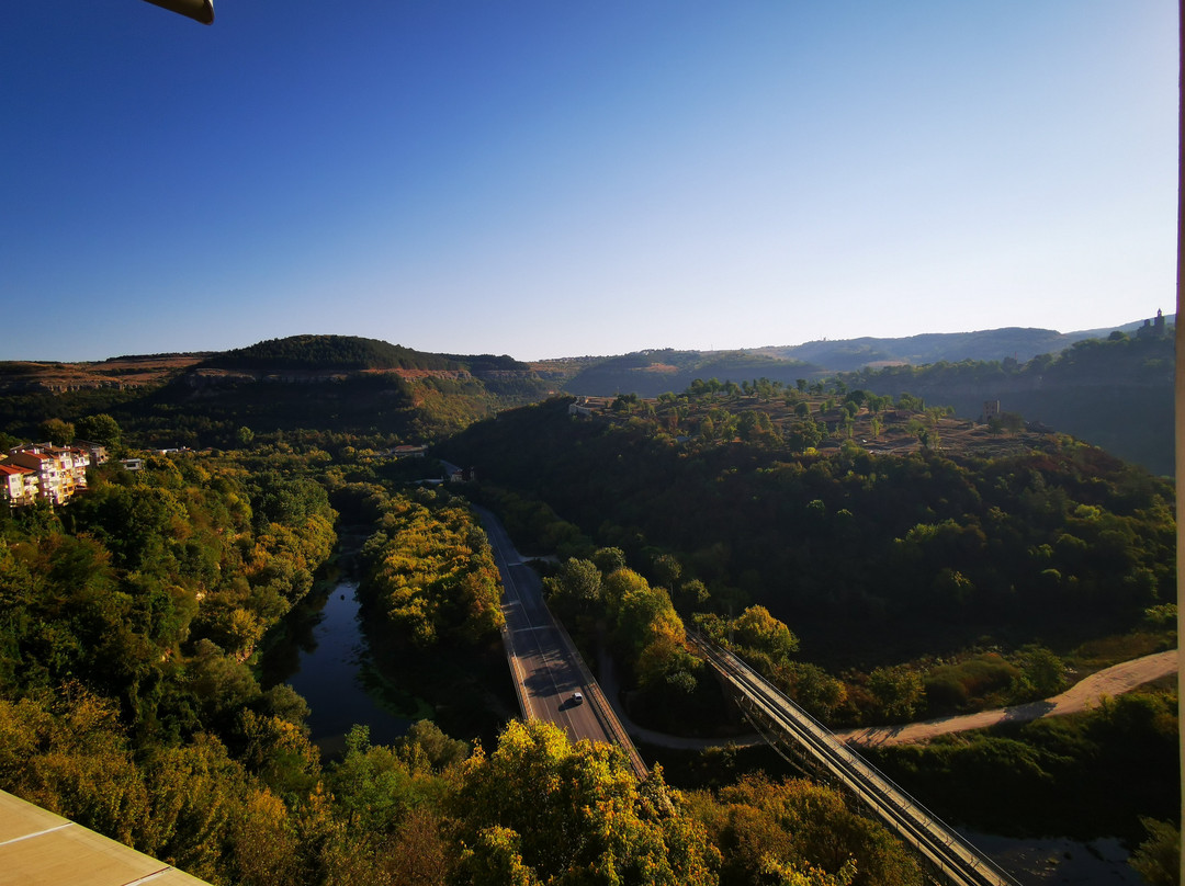 扬特拉大酒店主图