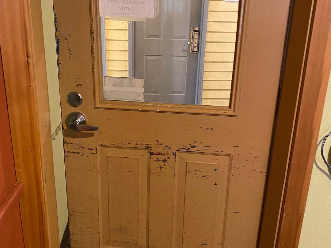 Harborside Inn主图