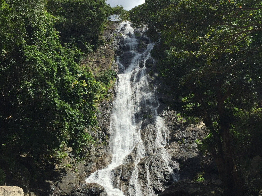 Namtok Sarika waterfall景点图片