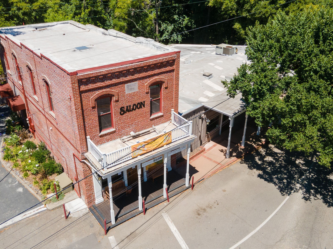 The Jack London Lodge主图