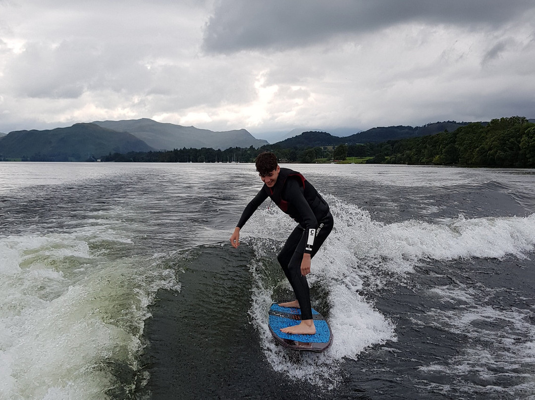 Ullswater Wake and Surf景点图片