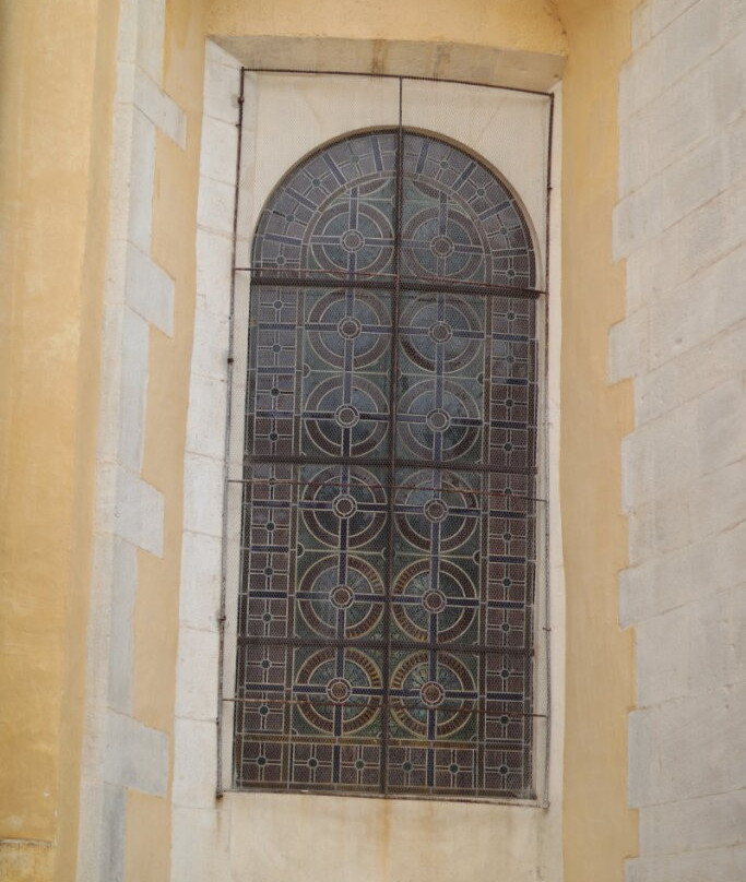 Eglise Saints-Pierre-et-Paul-Givry必去景点