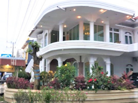 莫妮卡酒店主图