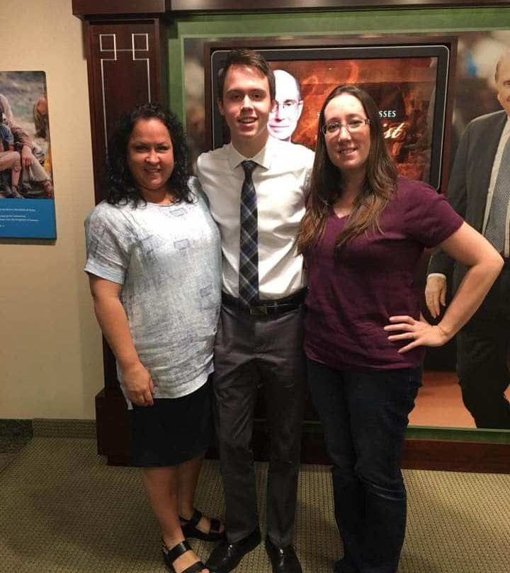 Portland Temple Visitors' Center-莱克奥斯韦戈必去景点