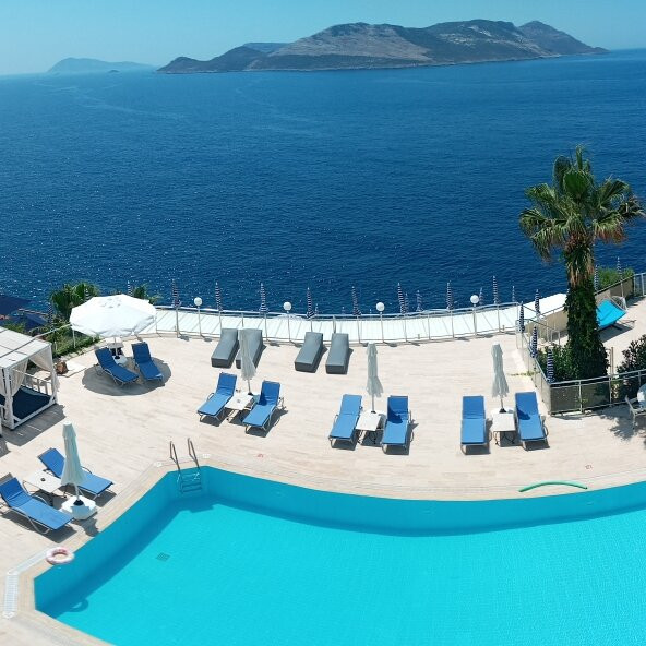 卡查特酒店主图