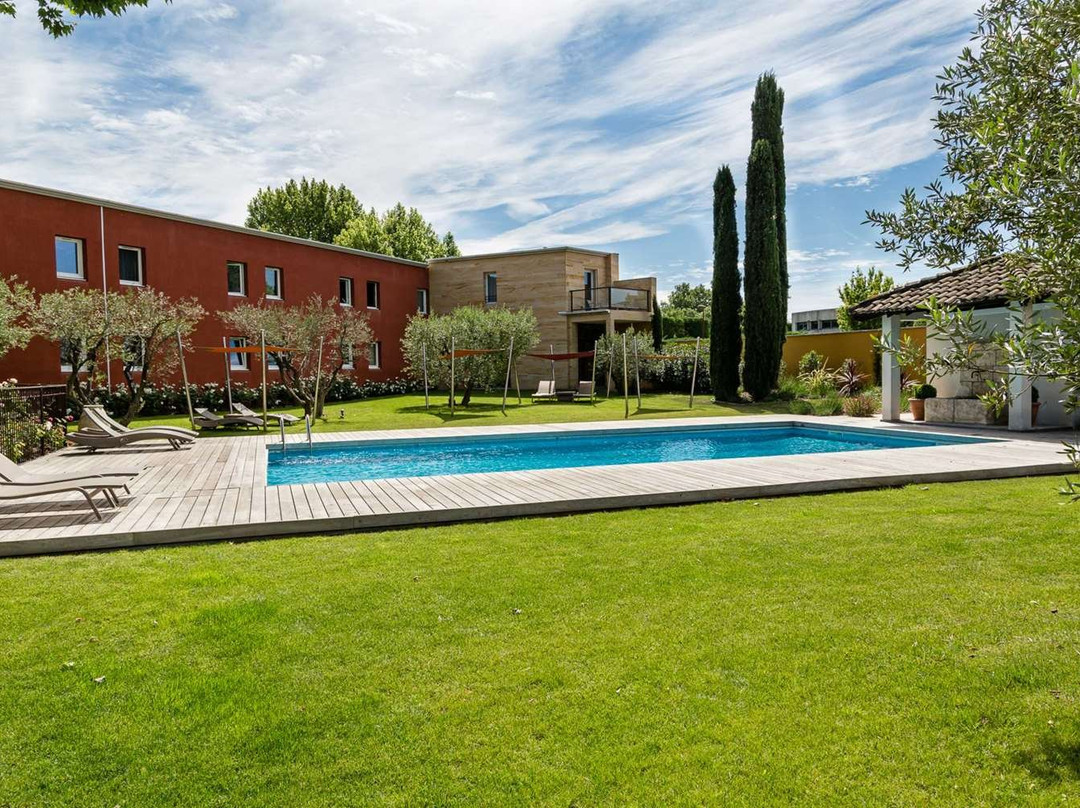 贝斯特韦斯特拉瓦朗酒店主图