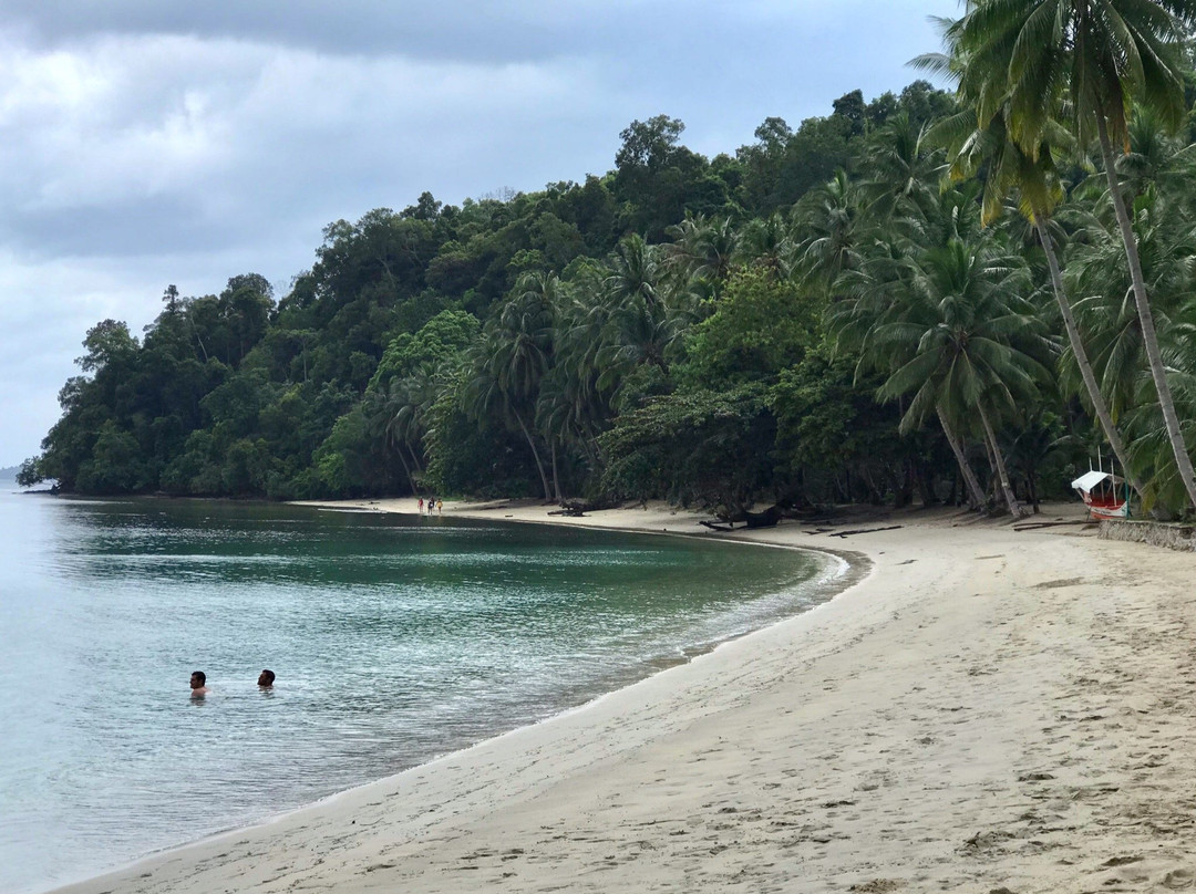 White Beach景点图片