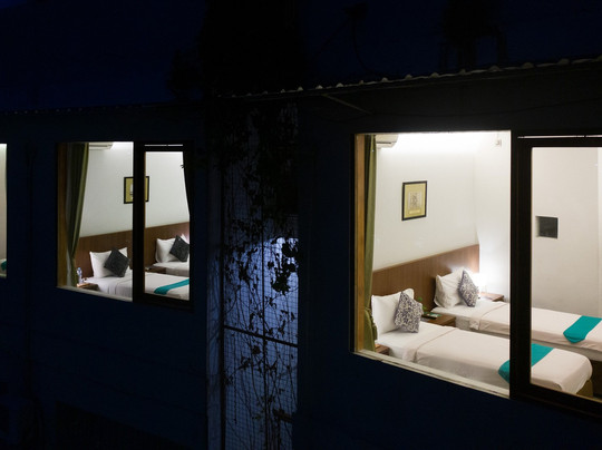 巴纽旺宣酒店住宿-Hotel Blambangan