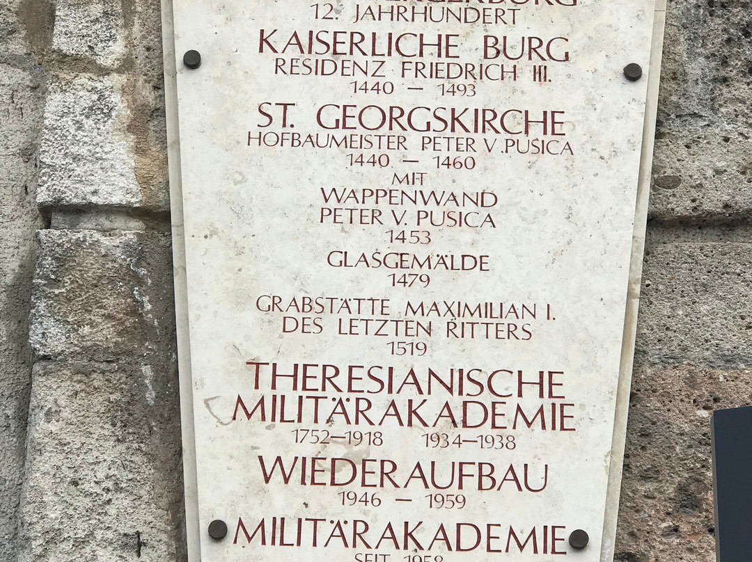 Die St. Georgs-Kathedrale-维也纳新城必去景点
