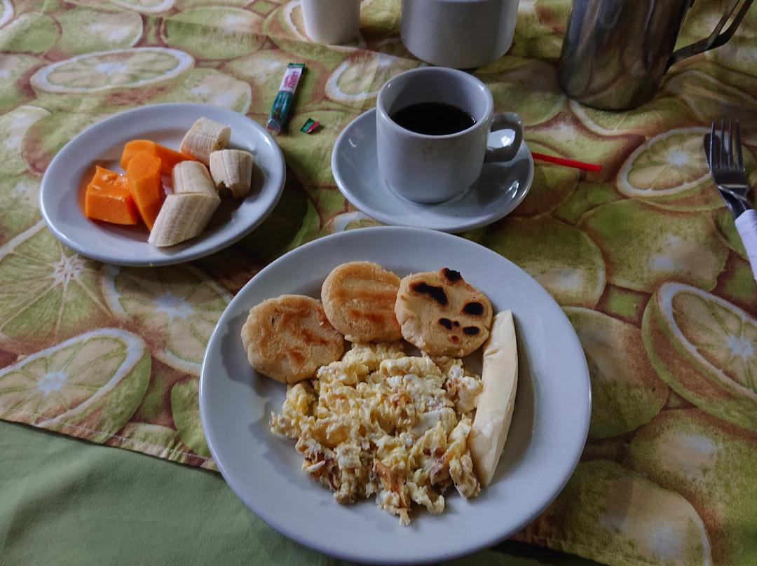 Waira Selva Hotel主图