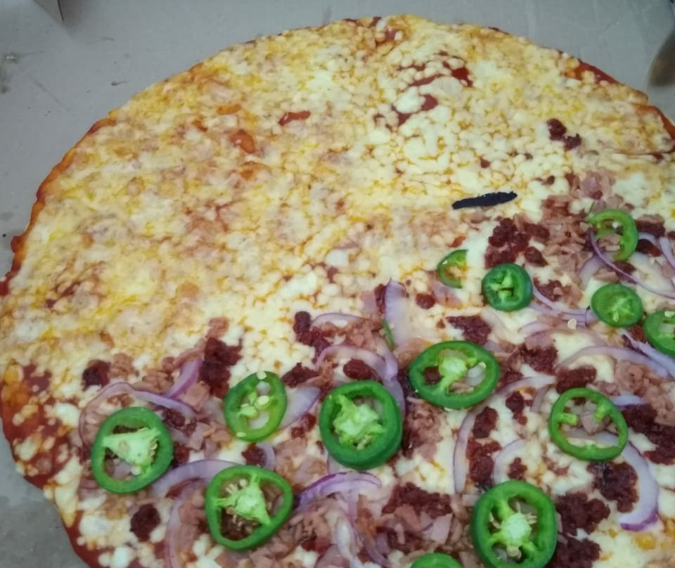 Deli Pizza