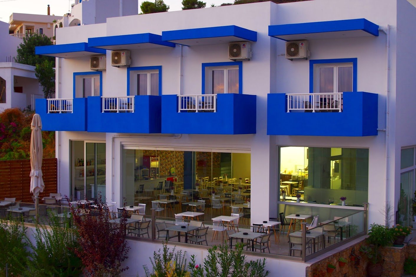 Belvedere Village-餐饮