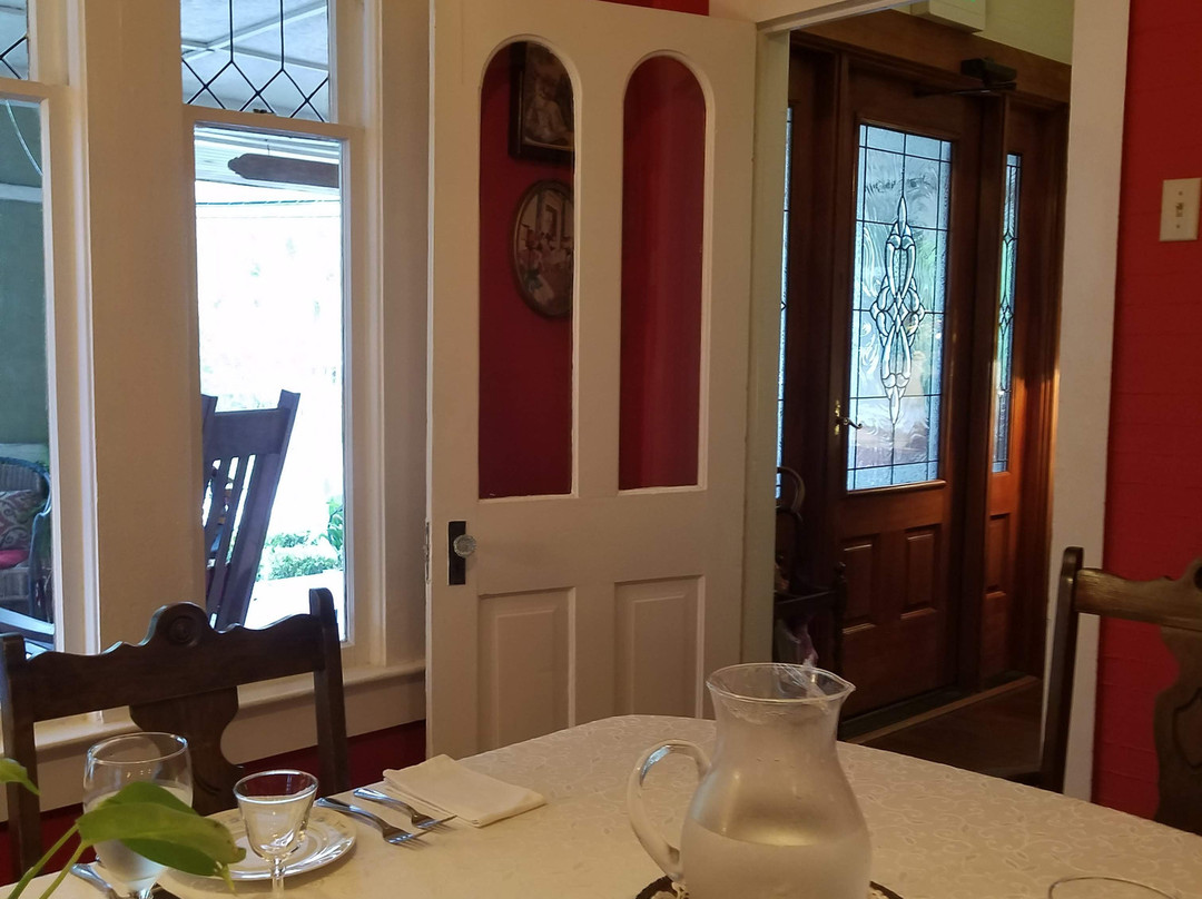 Grady House Bed and Breakfast主图