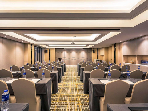 成都宽窄巷子美居酒店（宽窄巷子地铁站店）主图