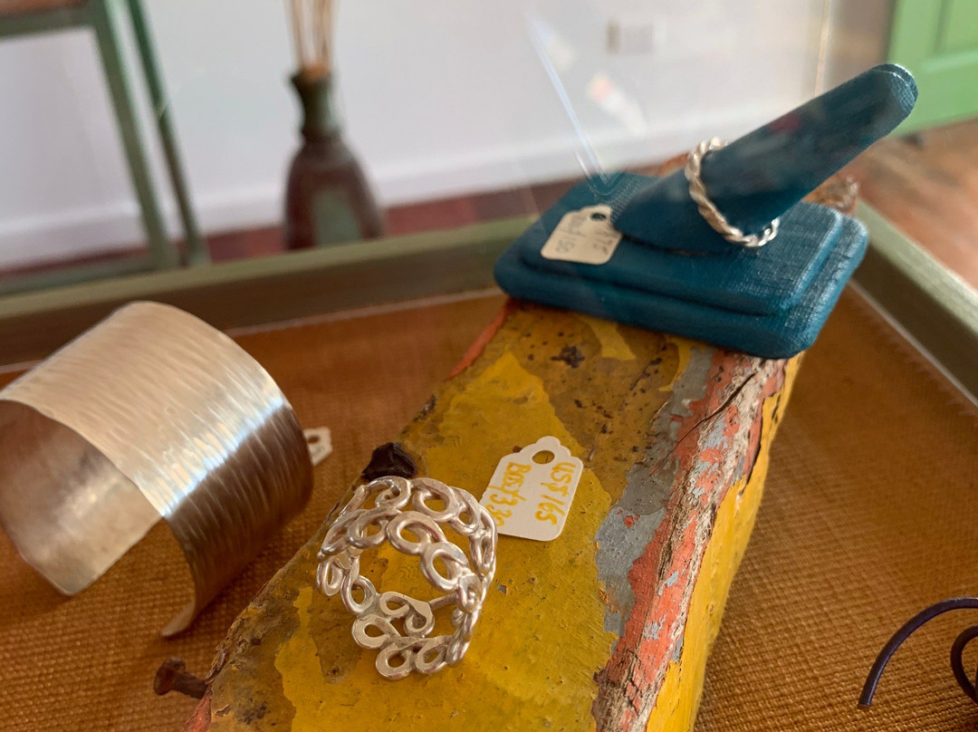 Tiyi By Design Art Jewelry Studio景点图片