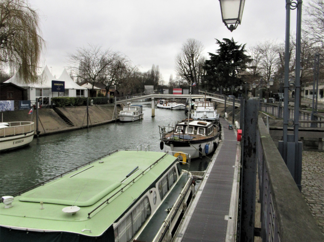 Le Port Fayolle景点图片