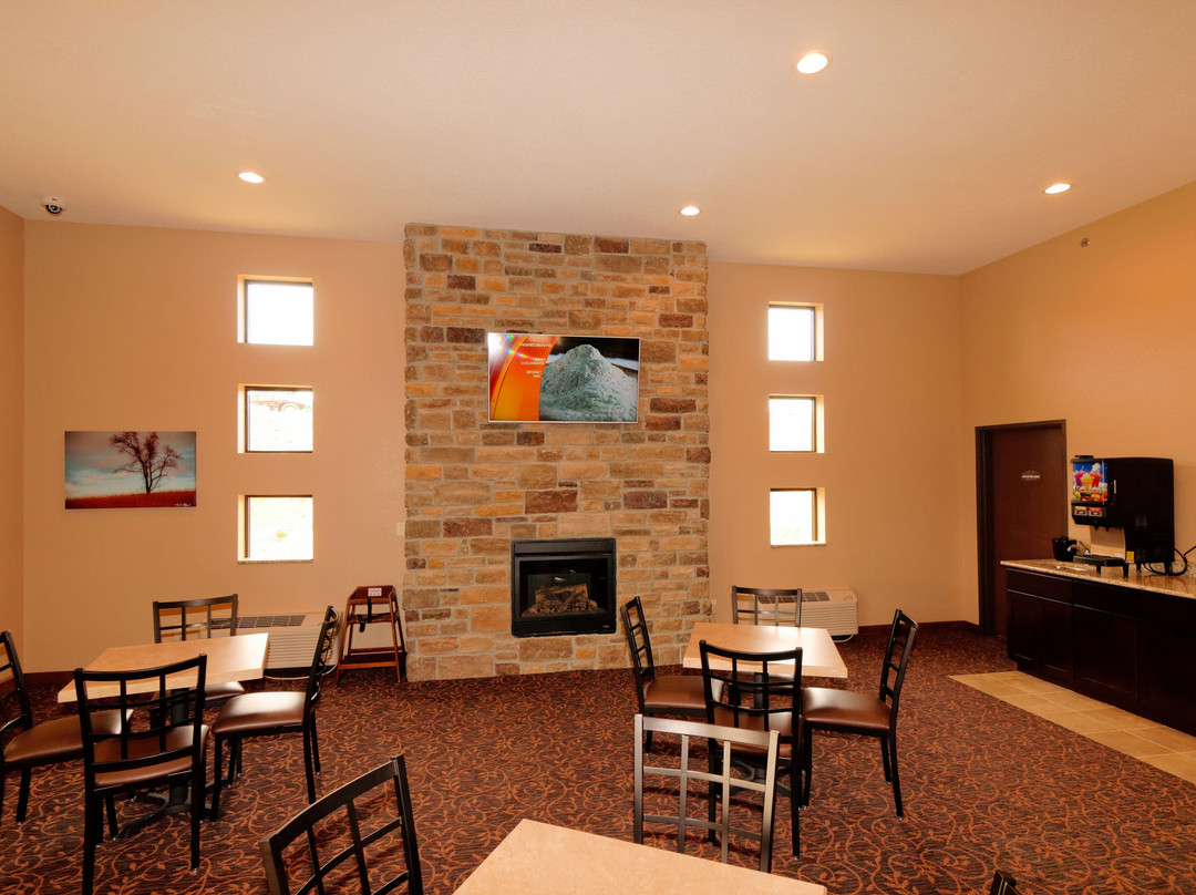 Cobblestone Inn & Suites - Denison | Oak Ridge主图