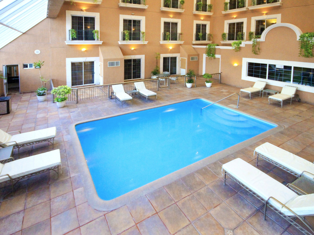 Istay Hotel Ciudad Victoria主图