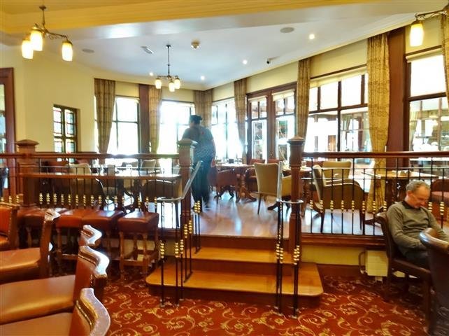 阿迪兰豪斯酒店-餐饮