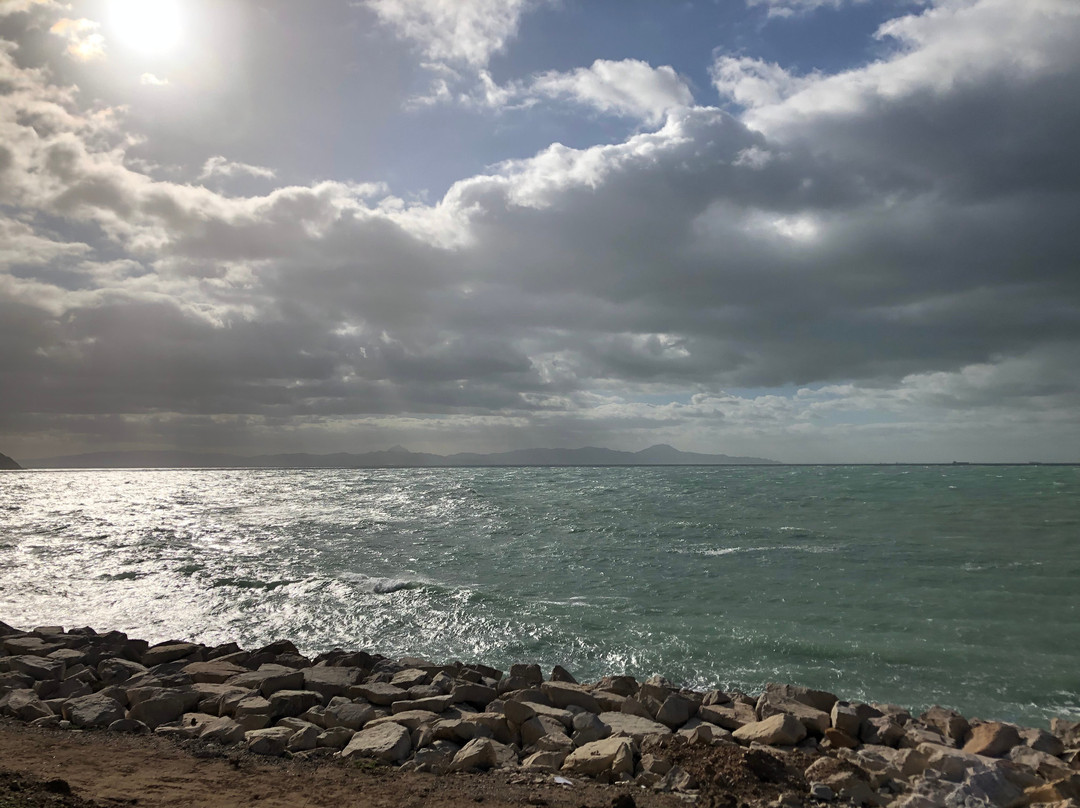 Natural Hot Springs-Korbous必去景点
