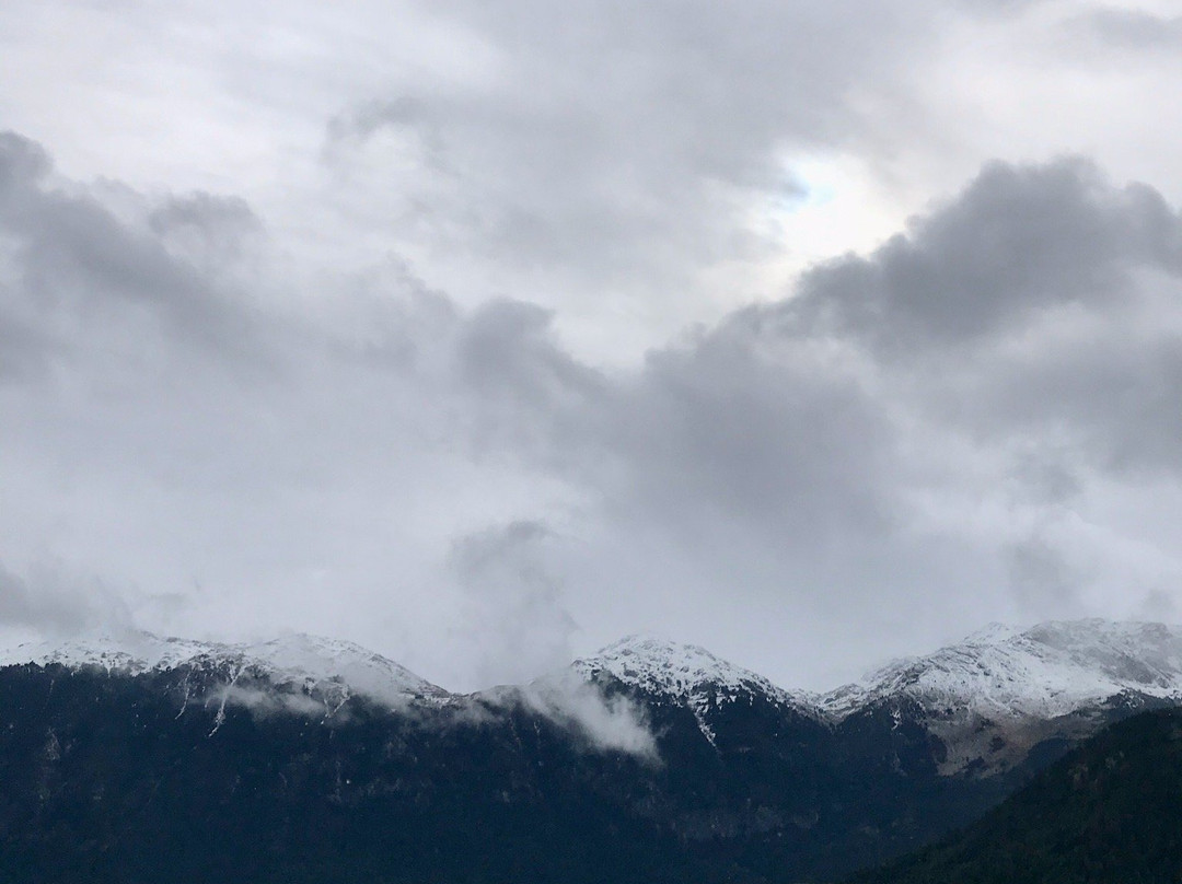 Katafygio-Oiti-Panourgias必去景点