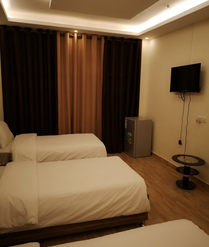 Serenity Hotel主图