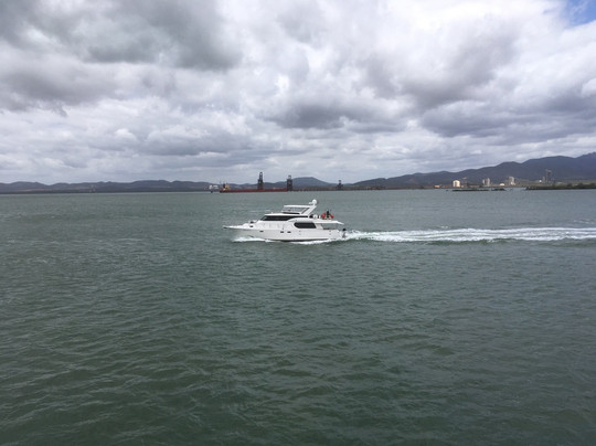 Gladstone CBD Tours Coffee Cruise-Gladstone必去景点