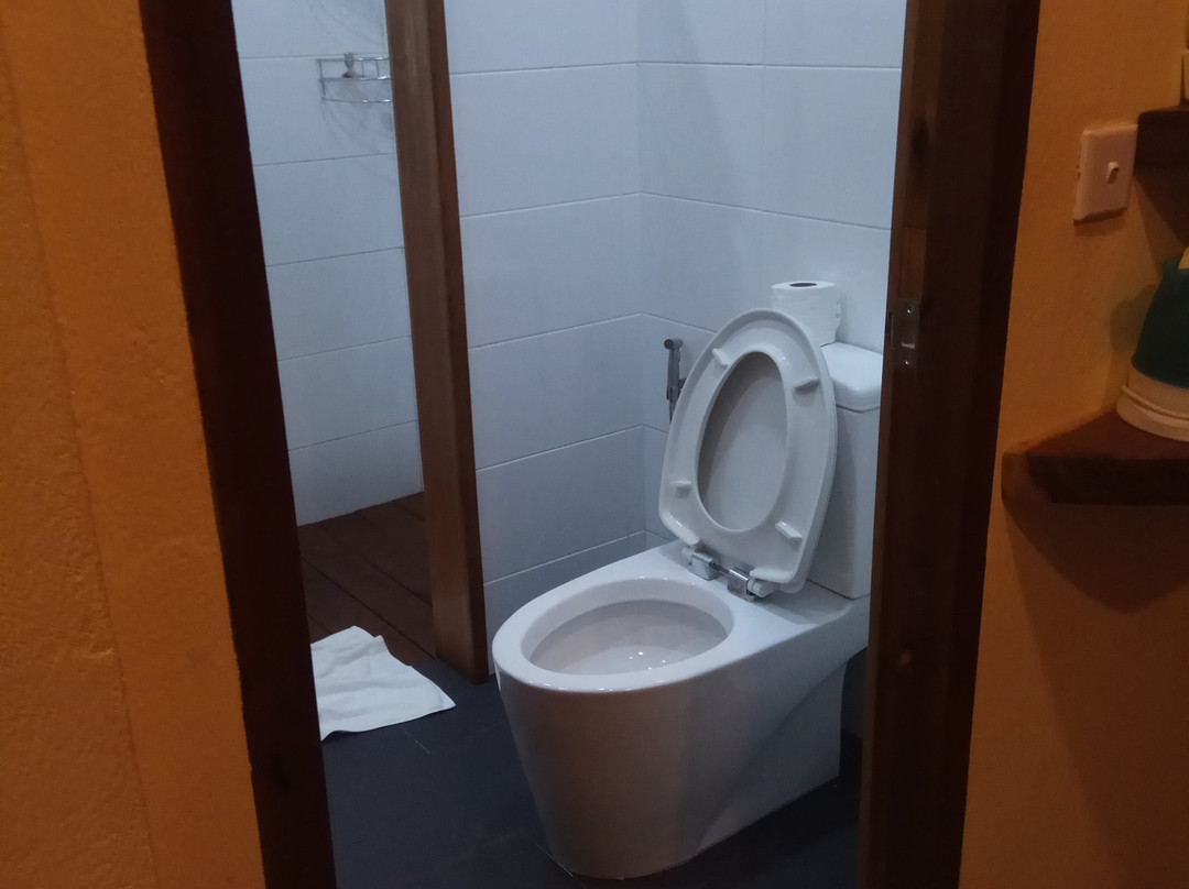 瑞奇提奇塔威酒店主图