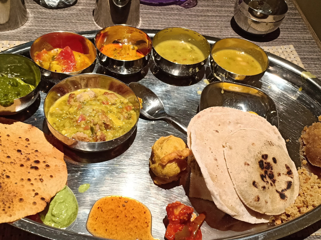 Hotel Grand Kadamba主图