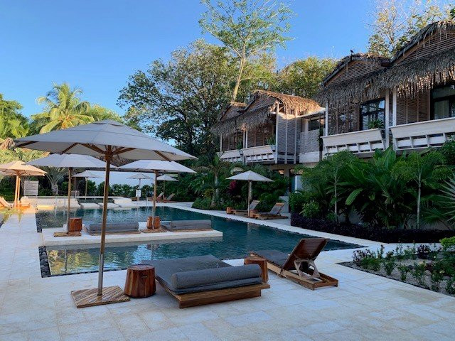 The Gilded Iguana Surf Hotel主图