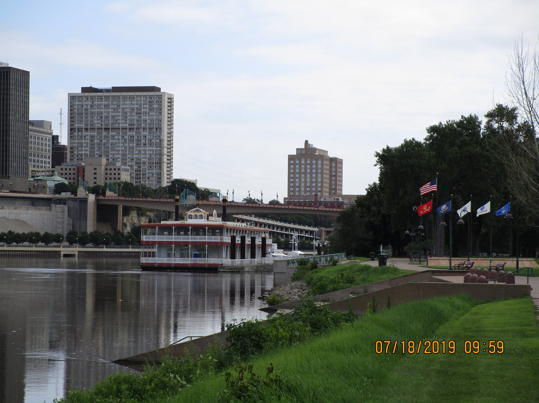 Harriet Island Regional Park景点图片