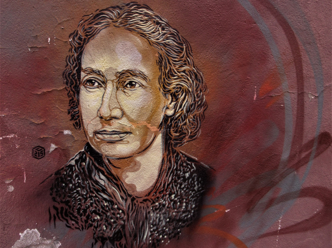Fresque "Louise Michel-2"景点图片