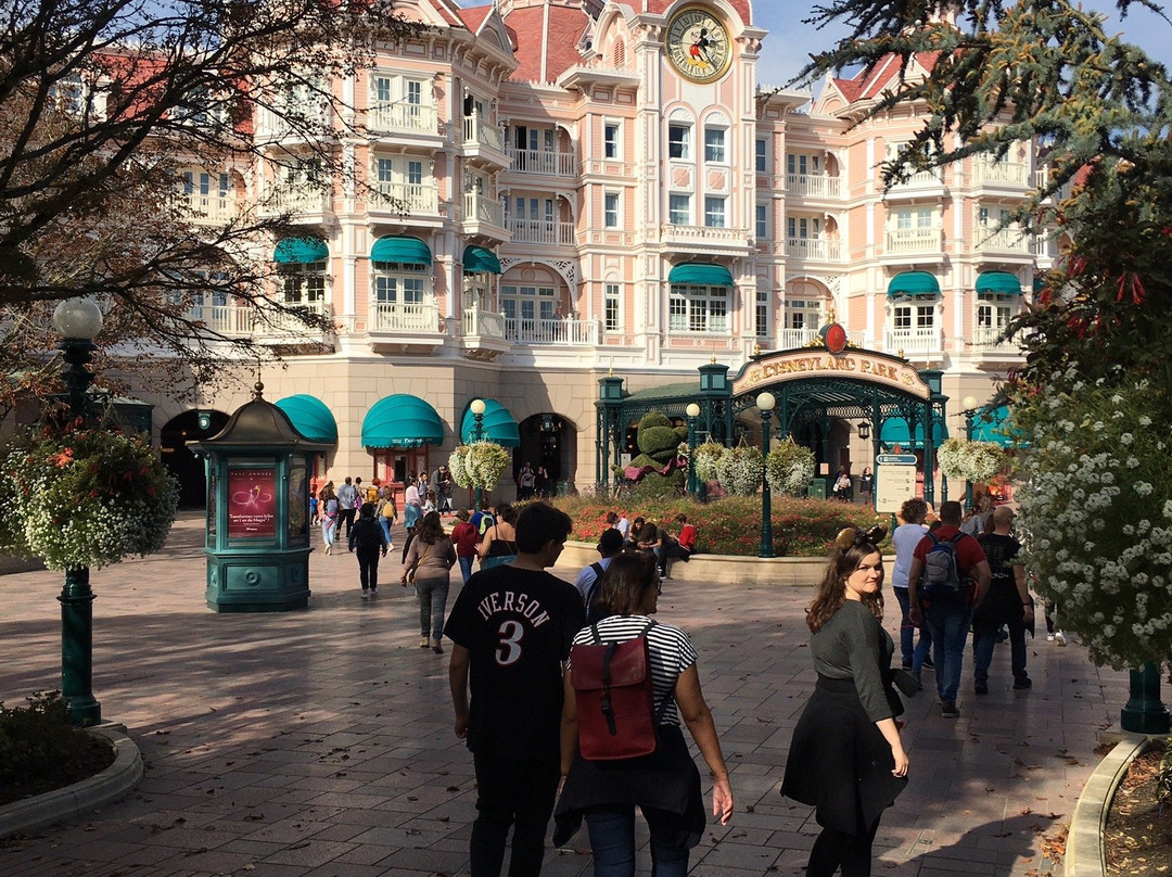 The Disney Gallery景点图片