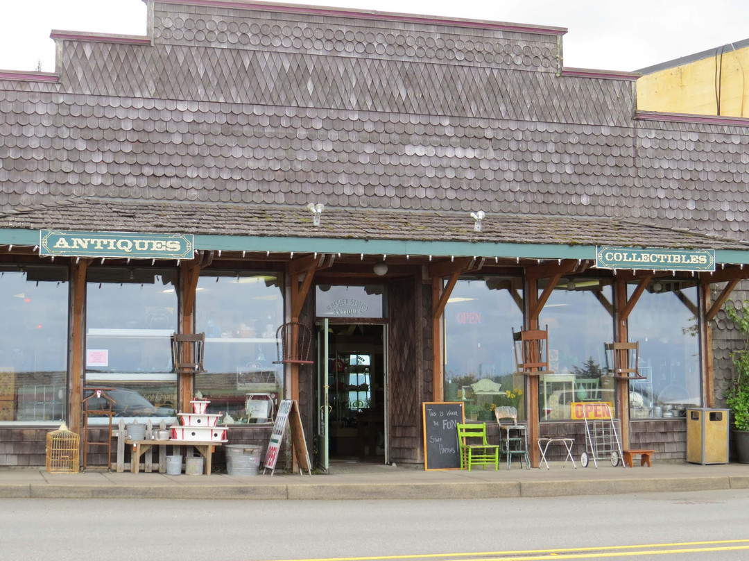 Wheeler Station Antiques景点图片