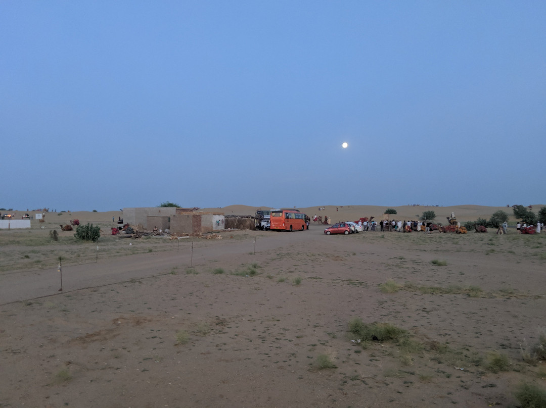 皇家沙漠营地主图