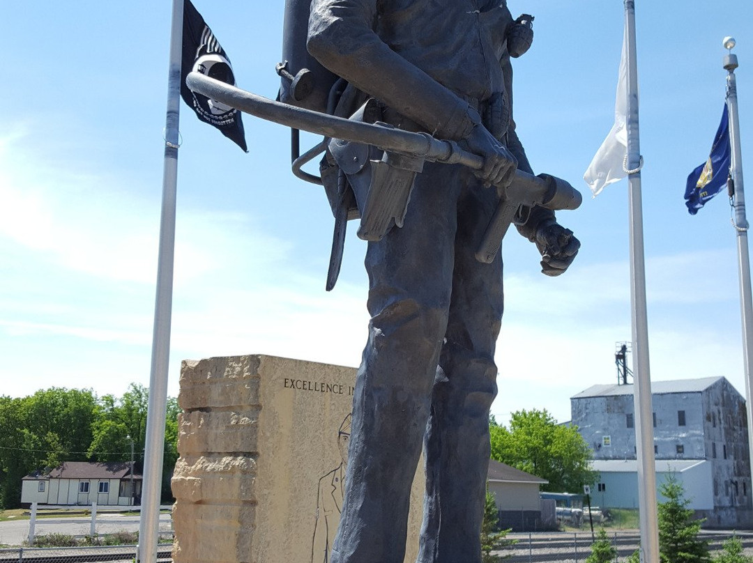 Freedom Defenders Veterans Memorial景点图片