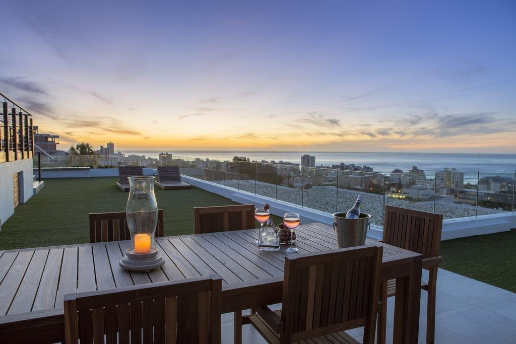 Elements Luxury Suites主图