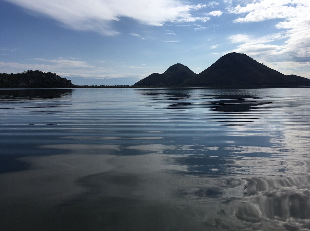 Bocconcino Boat Cruising-维尔巴札拉必去景点