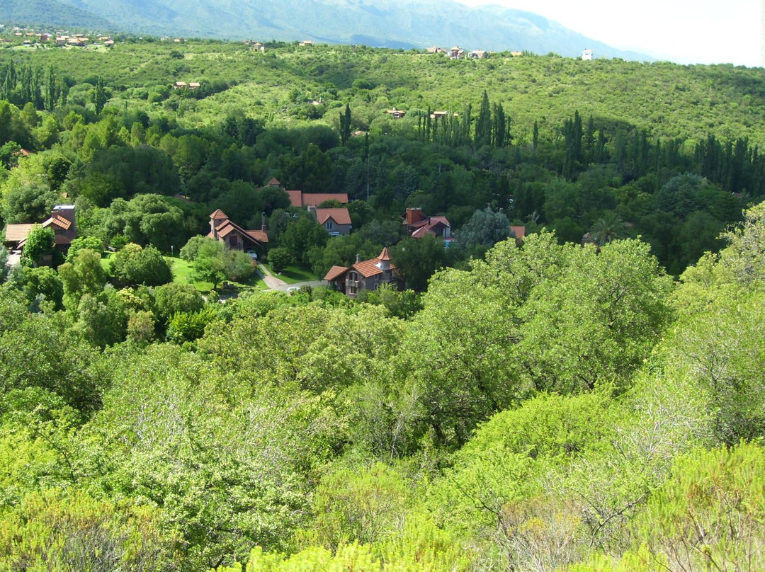 Estancia Grande旅游景点-Circuito Artesanal De Los Comechingones Artesanos En Taller