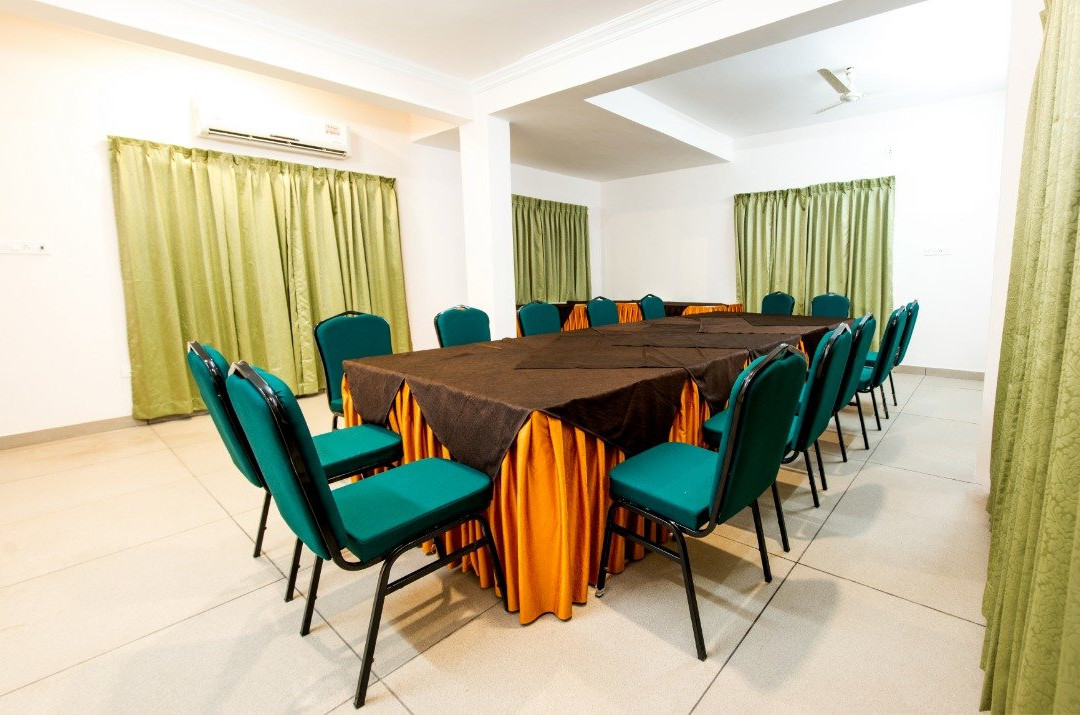 Status Hotel & Resort Bhopal主图