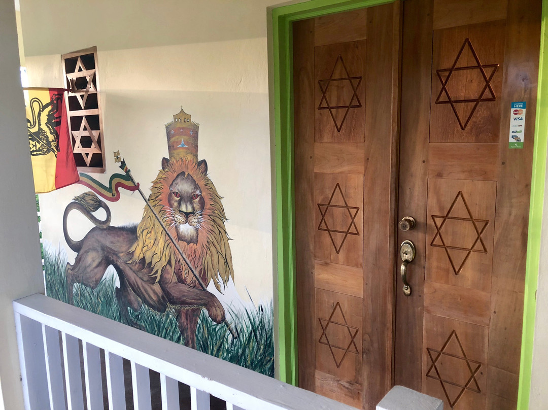 The Lion House Jamaica主图