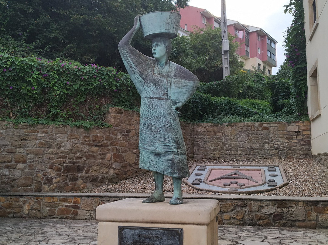 Monumento A Las Sardineras-Lastres必去景点