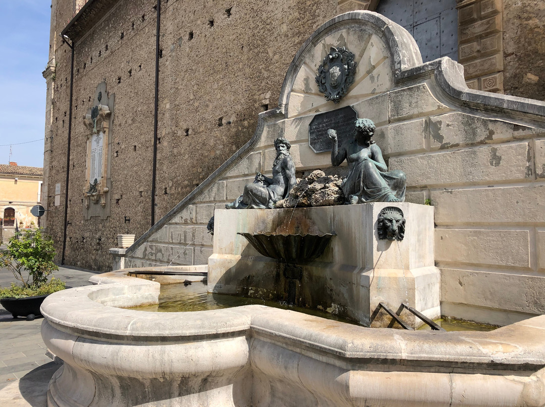 Fontana monumentale